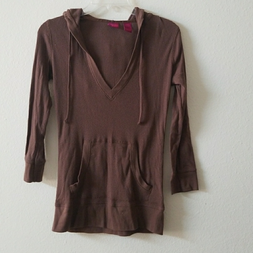 Long sleeve hoodie